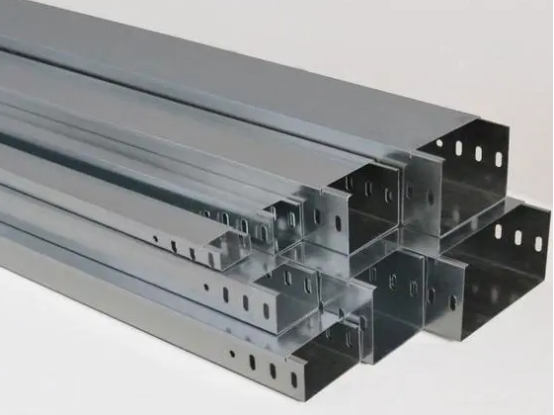 電纜橋架熱鍍鋅與熱浸鋅、噴塑有哪些區(qū)別